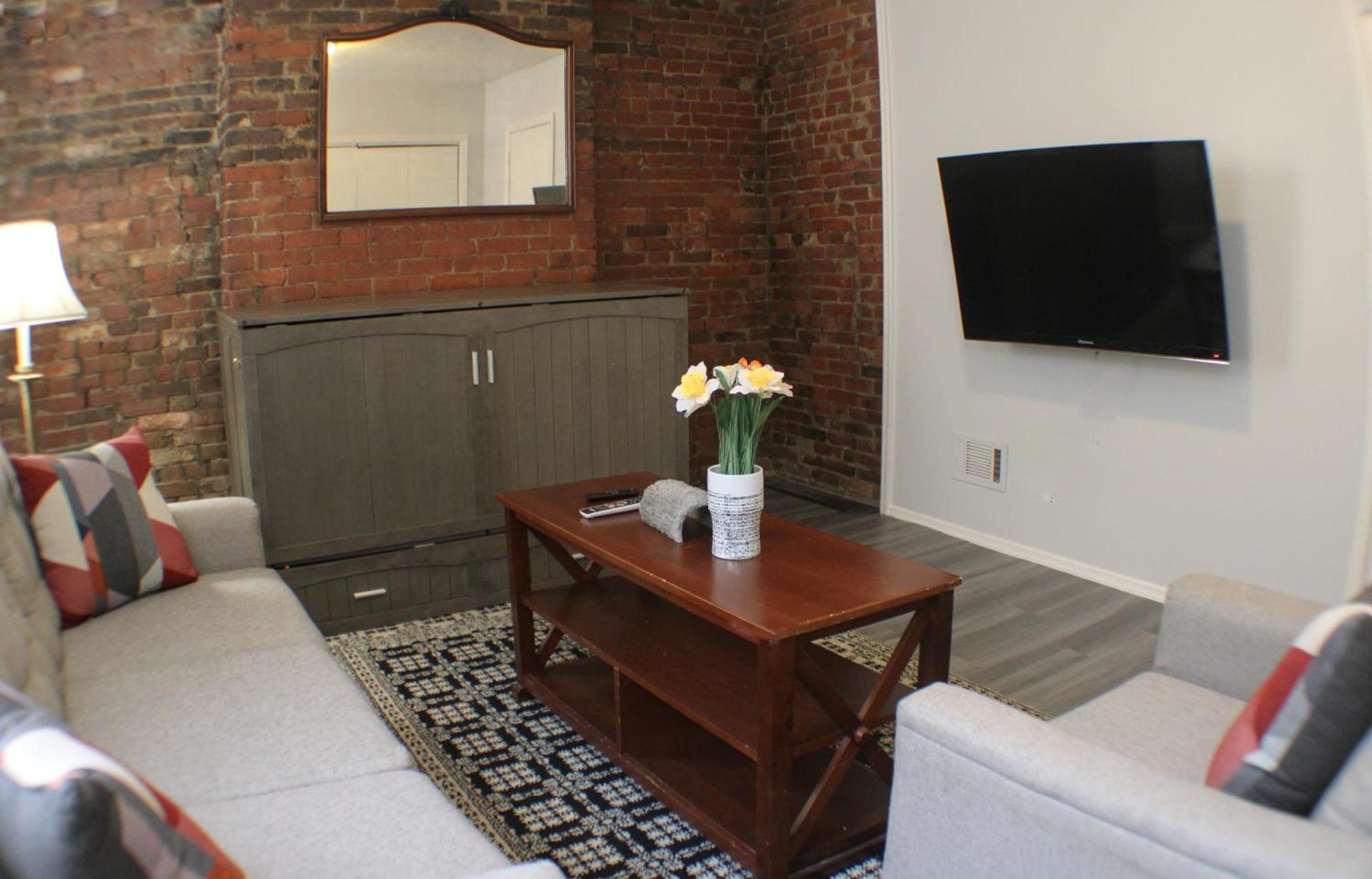 2 Bedroom East Carson Street Sanctuary Pittsburgh Exteriör bild